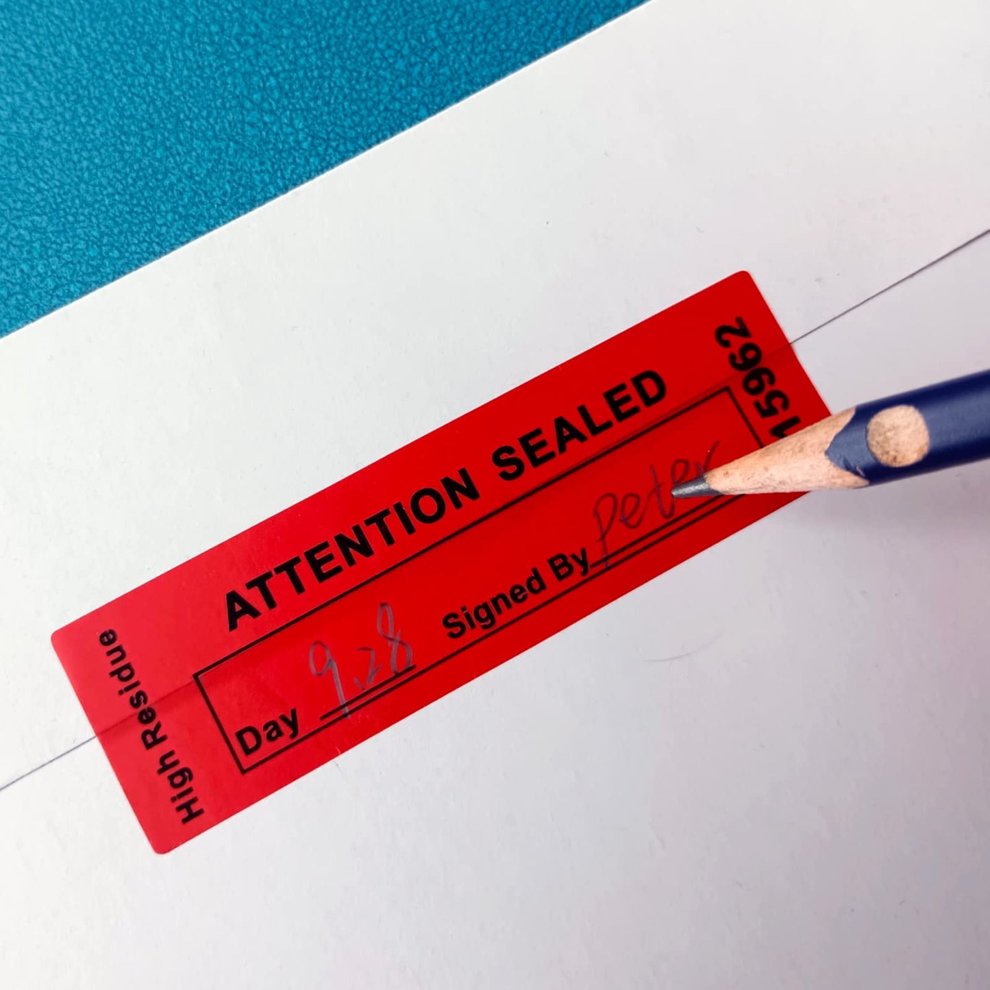 120 pcs Total Transfer Tamper Evident Security Warranty Void Seals / Stickers High Security Tamper for Reusable Package(1 x 3.35Inches,Serial Numbers Transfer,red)… Red