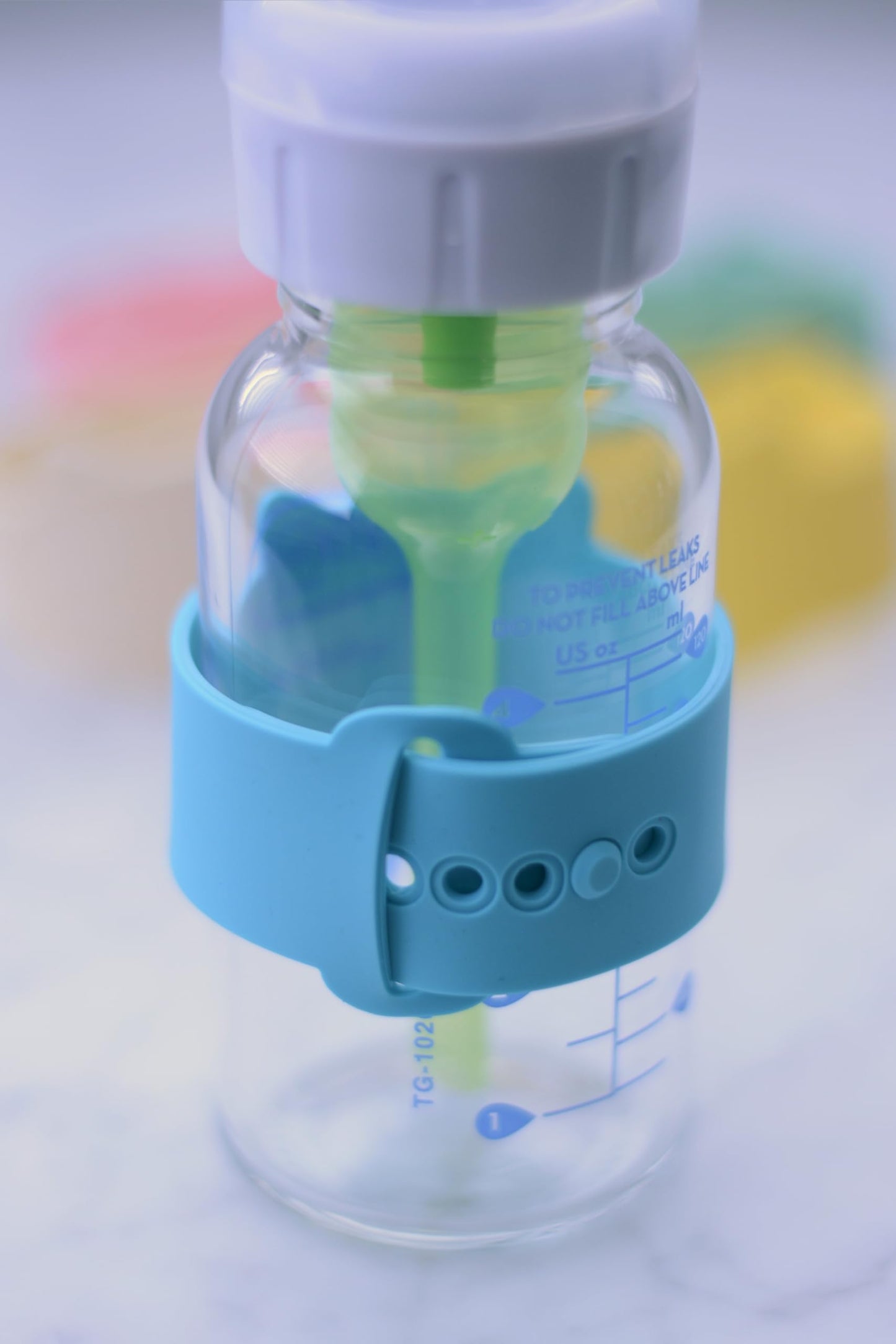 Adjustable Silicone Baby Bottle Labels with Claps- Reusable-Great for Day Care-Diswasher Safe- Waterproof- Essentials- Silicone Labels Open with Claps- Adjustable for Bottles