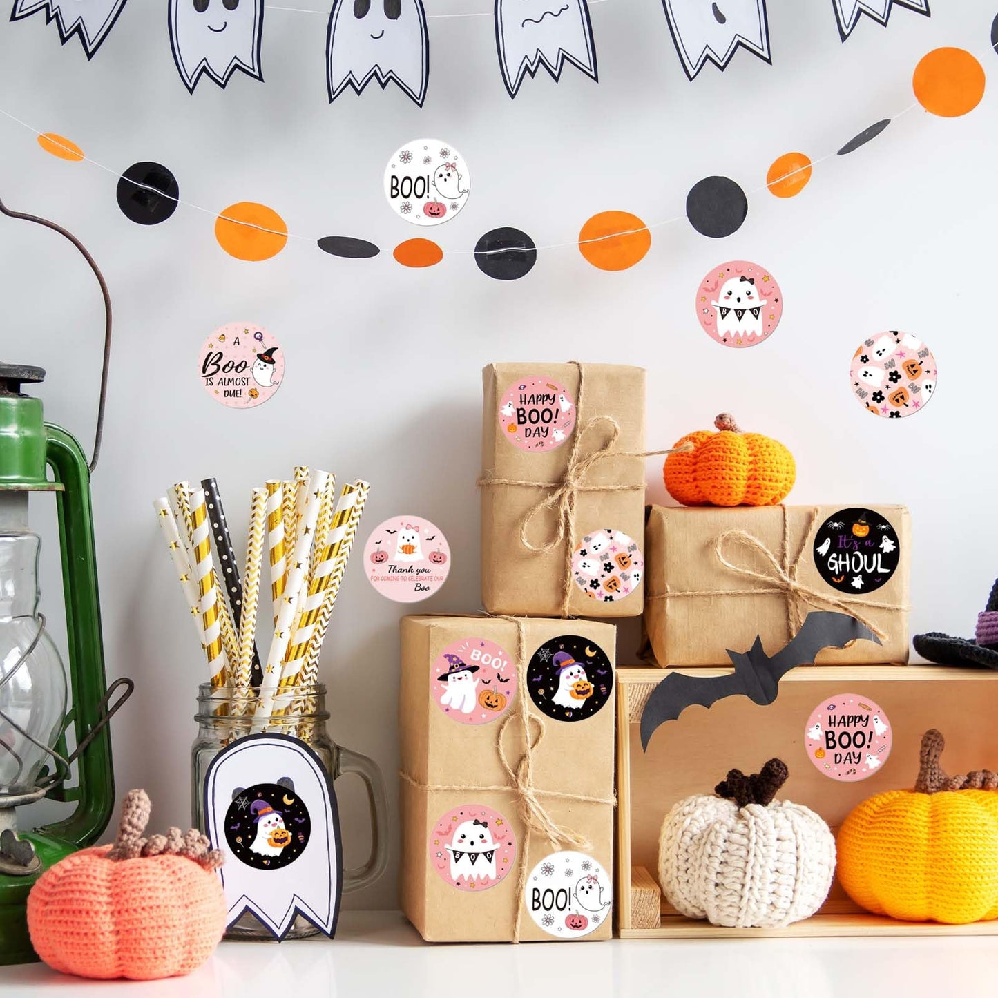 1000Pcs Halloween Stickers Roll Pink Black Cute Ghost Boo Self-Adhesive Round Stickers for Halloween Party Gift Bags Self-Sealing Supplies, 8 Design