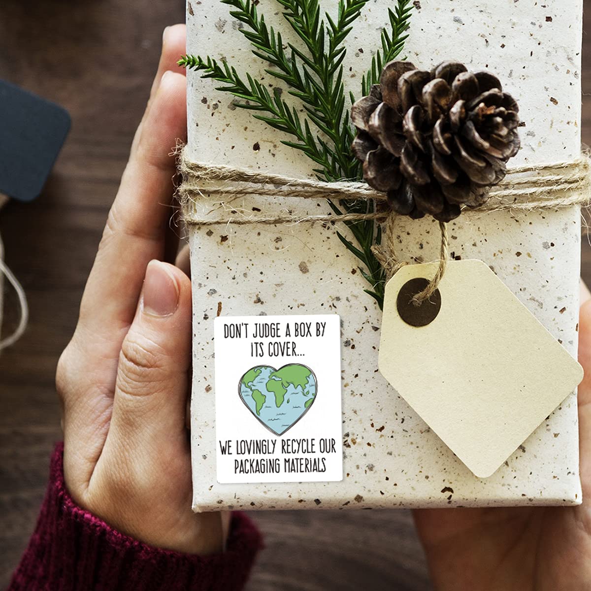 Muminglong 1.5 Inch Don’t Judge a Box by Its Cover Sticker, Thank You Sticker, Reused Box, Recycling Label, Love Shaped Earth Sticker,Handmade Sticker,Packaging Sticker, 500 PCS