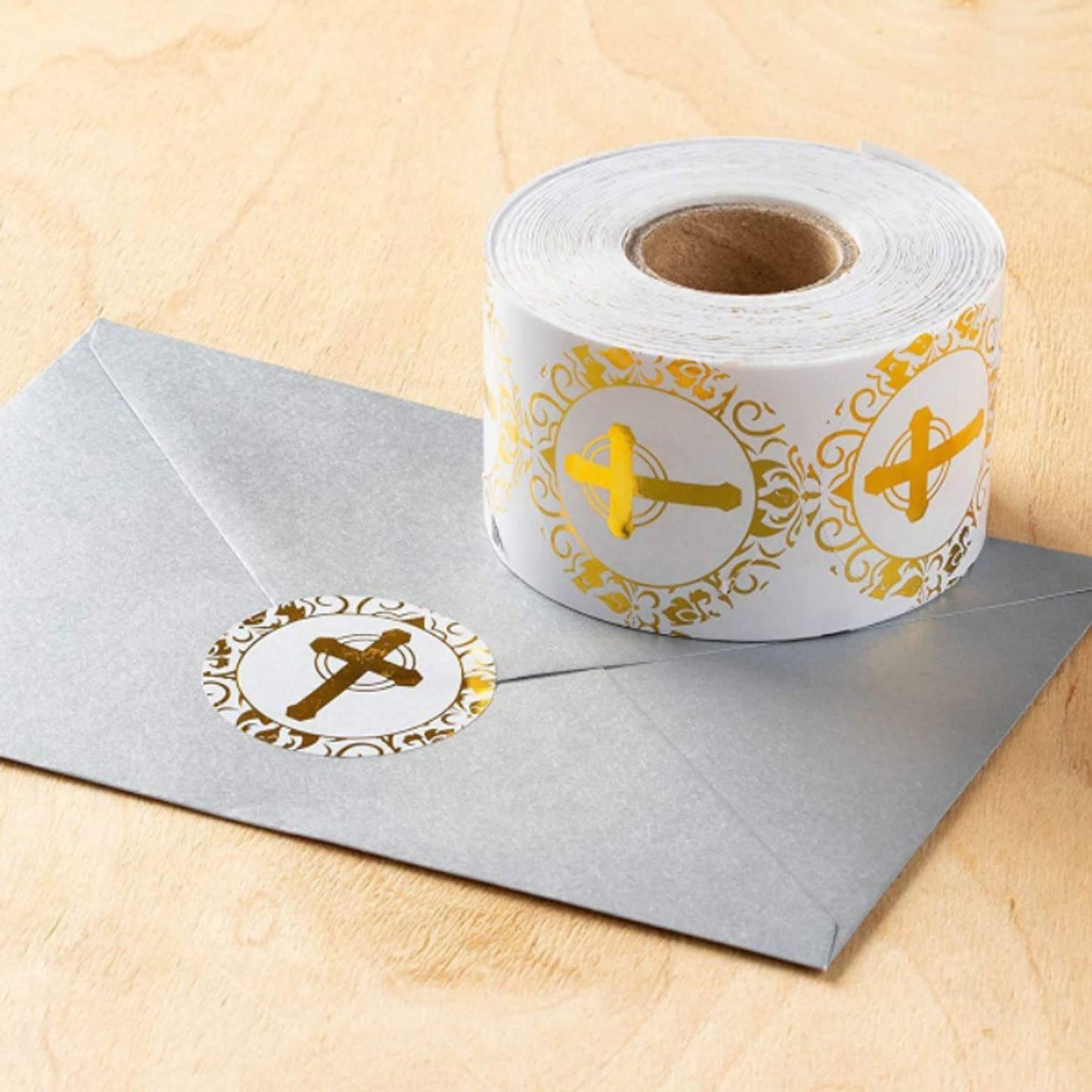 500-Piece Stickers Roll, Cross Design Round Labels with Gold Foil Finish, Round Labels Ideal for Christening, Communion, Christian Occassions, 1 inch/2.5 cm in Diameter (Cross)