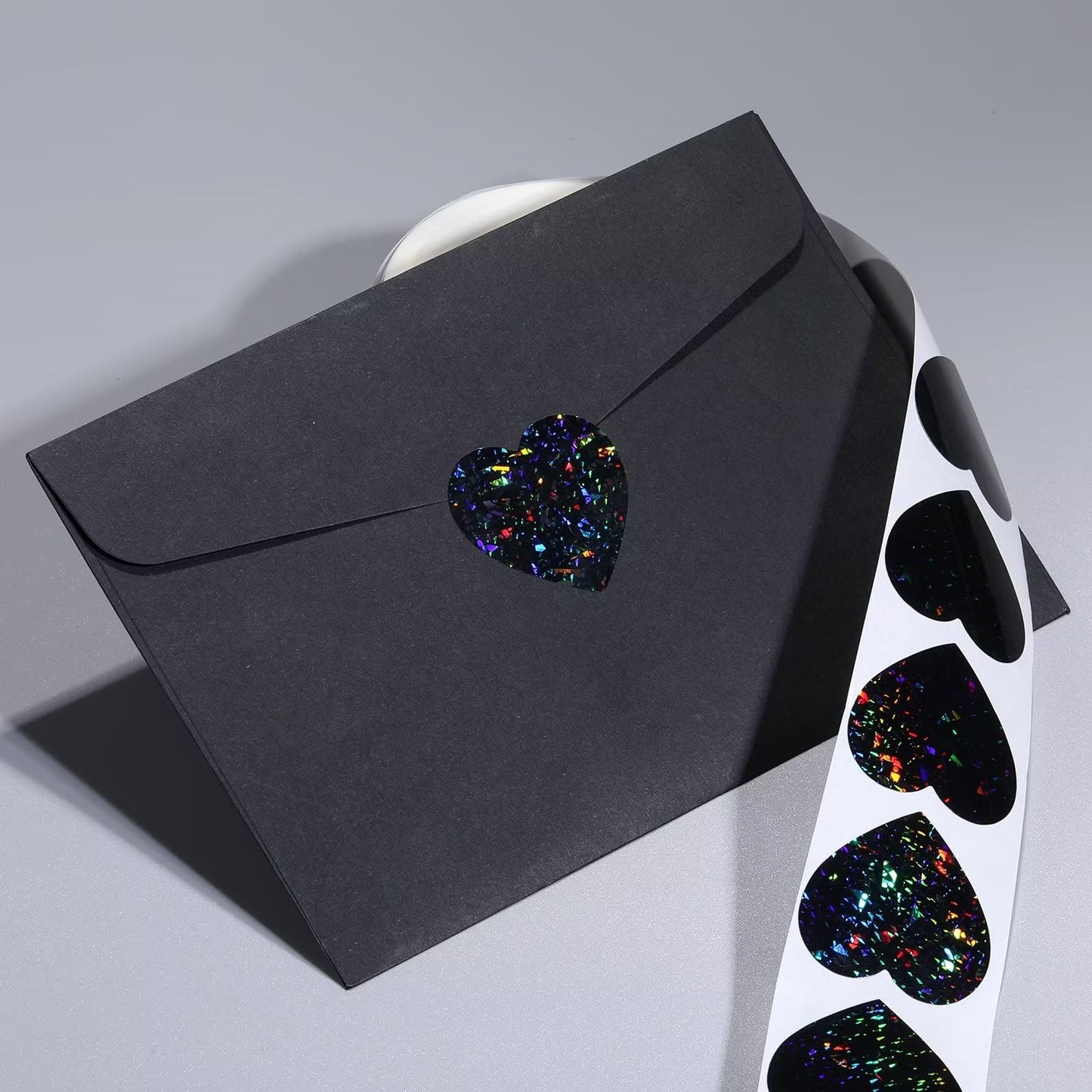 500pcs Glitter Black Heart Stickers 1.5 Inch Self Adhesive Labels for Valentine's Day, Party Decoration, 1 Roll (Black)