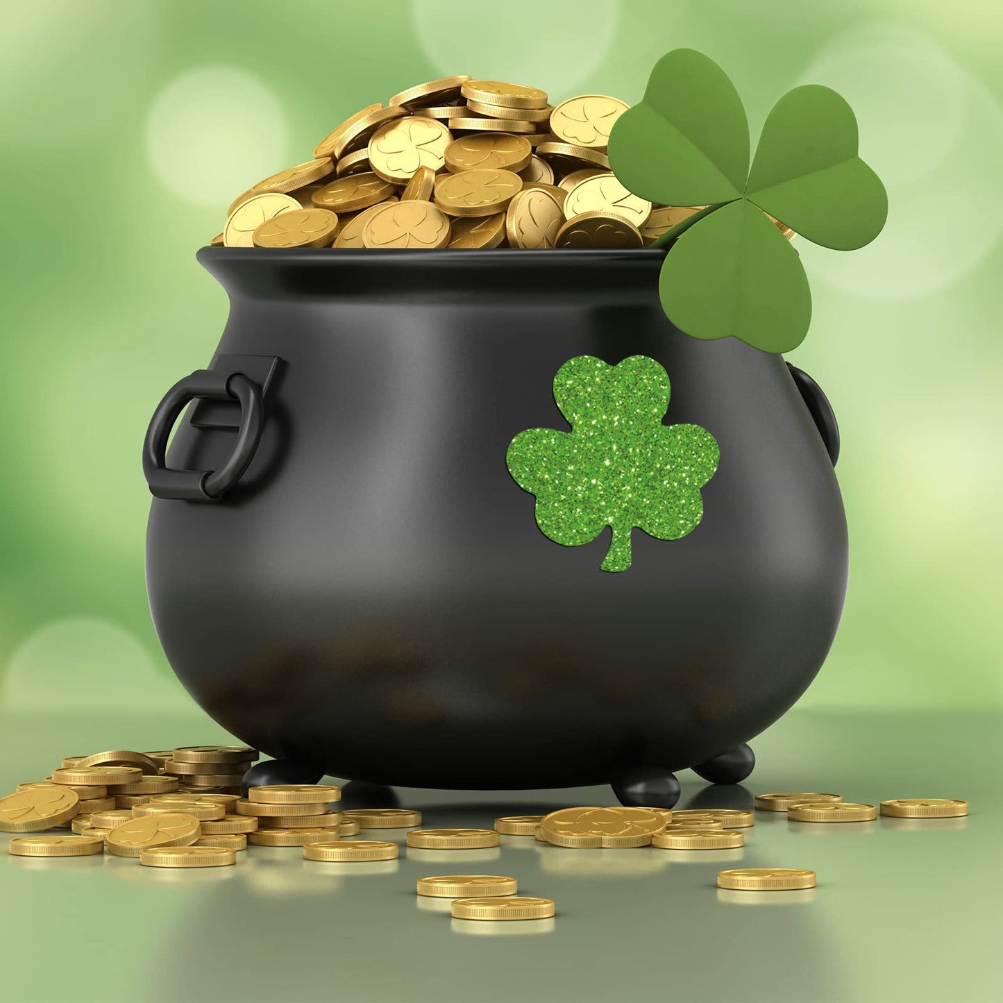 Whaline 500Pcs St. Patrick's Day Stickers Glitter Green Shamrock Shape Stickers 1.5Inch Lucky Clover Pattern Shinny Label Tag Self-Adhesive Stickers for Irish Holiday Party Box Cards Seal Envelopes