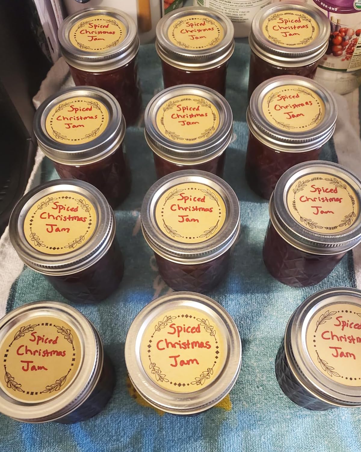 2" Canning Labels for Jars & Lids, 500 Labels per Roll, 4 Different Wreath Designs, Round Kraft Christmas Mason Jar Stickers, Food Labels Pantry Labels, Mason Jar Labels Spice Labels Bottle Labels Brown_500 Labels