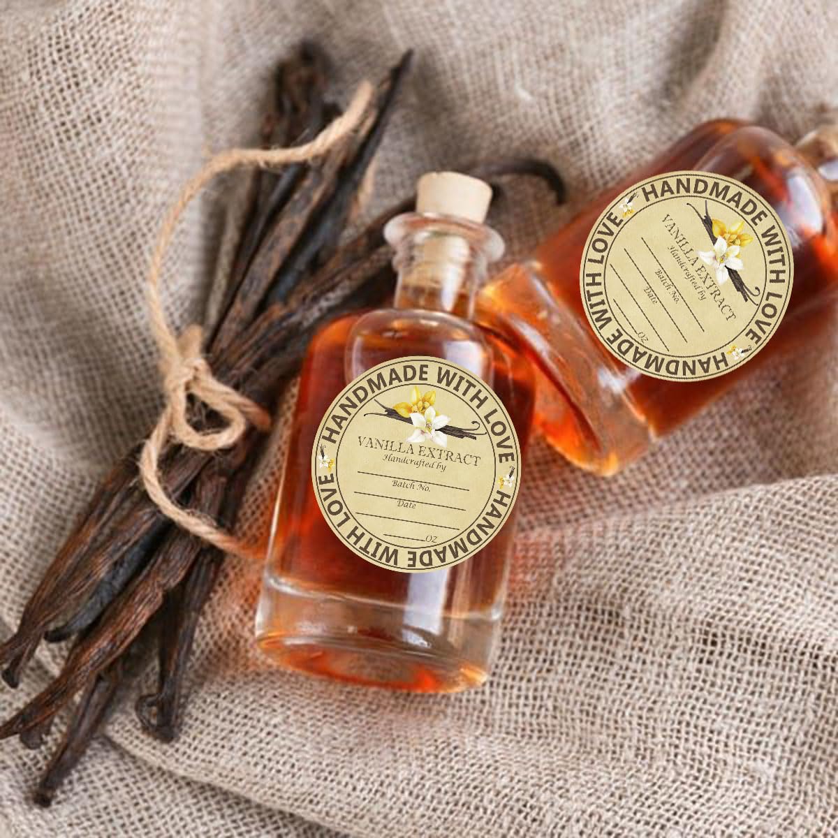 250pcs Vanilla Extract Sticker 2 Inch Round Gloss Brown Homemade Vanilla Labels Christmas Vanilla Homemade with Love Stickers for Handcrafted Vanilla Bottles Jar Kitchen Pantry (2 inch, Color2)