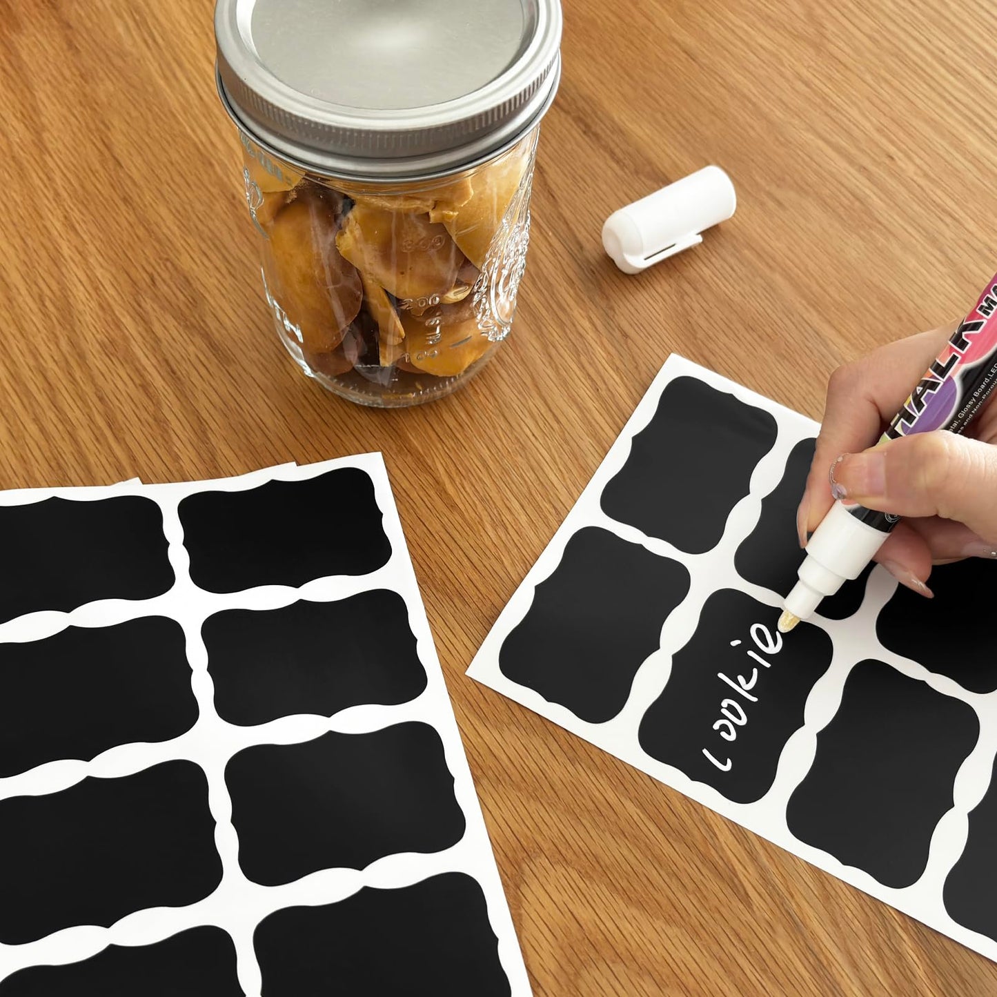 120pcs Chalkboard Labels for Jars, Removable Stickers with Chalk Marker Pen Circular Shape (120 Labels)