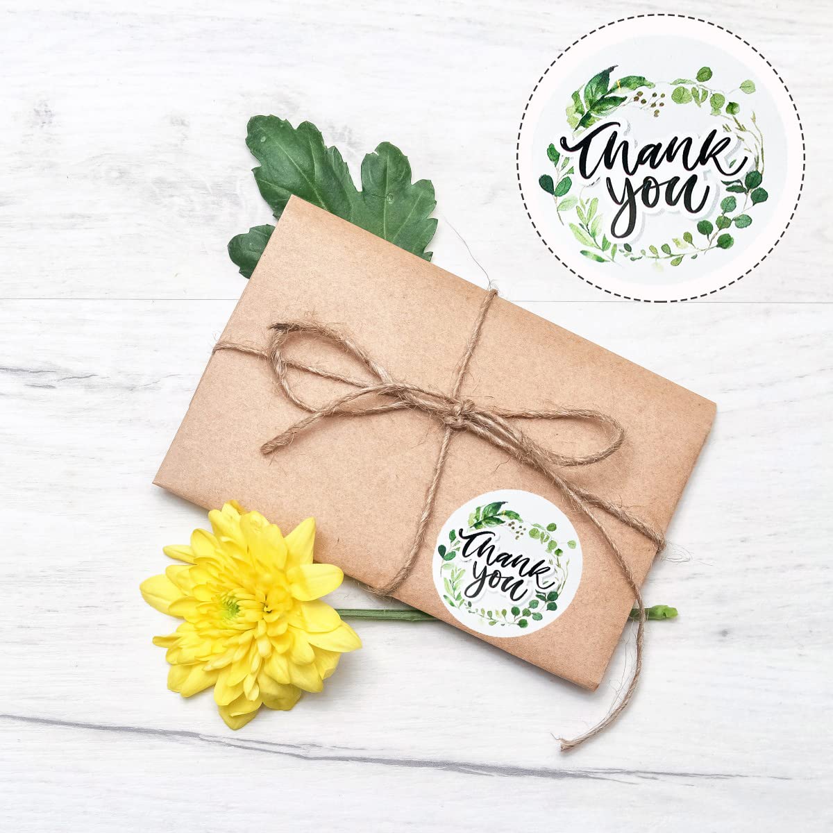 Thank You Stickers, 500Pcs Leaf Thank You Label Stickers 1.5" Leaf Frames Thank You Stickers Roll Greeting Cards Flower Bouquets Self-Adhesive Labels for Gift Wraps Birthday Party Favors 1.5inch Leaf