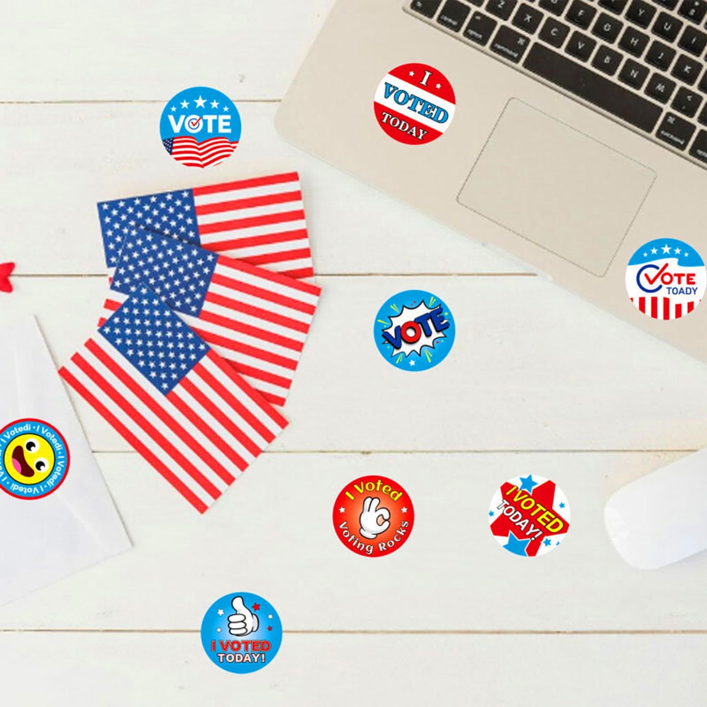 500pcs I Voted Stickers - 1.5 inch Stickers for Kids & Postcards, Patriotic Vote Decorations