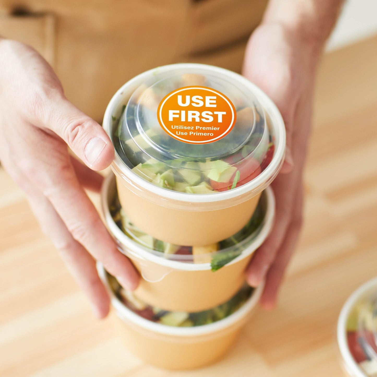 1200Pcs Use First Stickers Food Service Circular Self-Adhesive Labels for Kitchen and Restaurant Supplies Gradient Orange 1.5inch