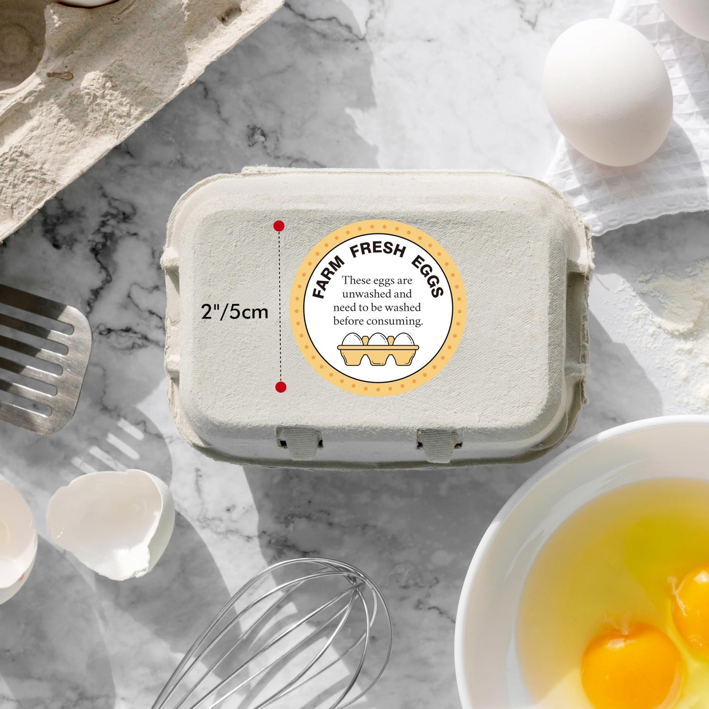Farm Fresh Eggs Labels, 2 Inch Round Egg Stickers Self Adhesive Egg Packaging Stickers for Chicken, Quail, 600PCS Per Roll