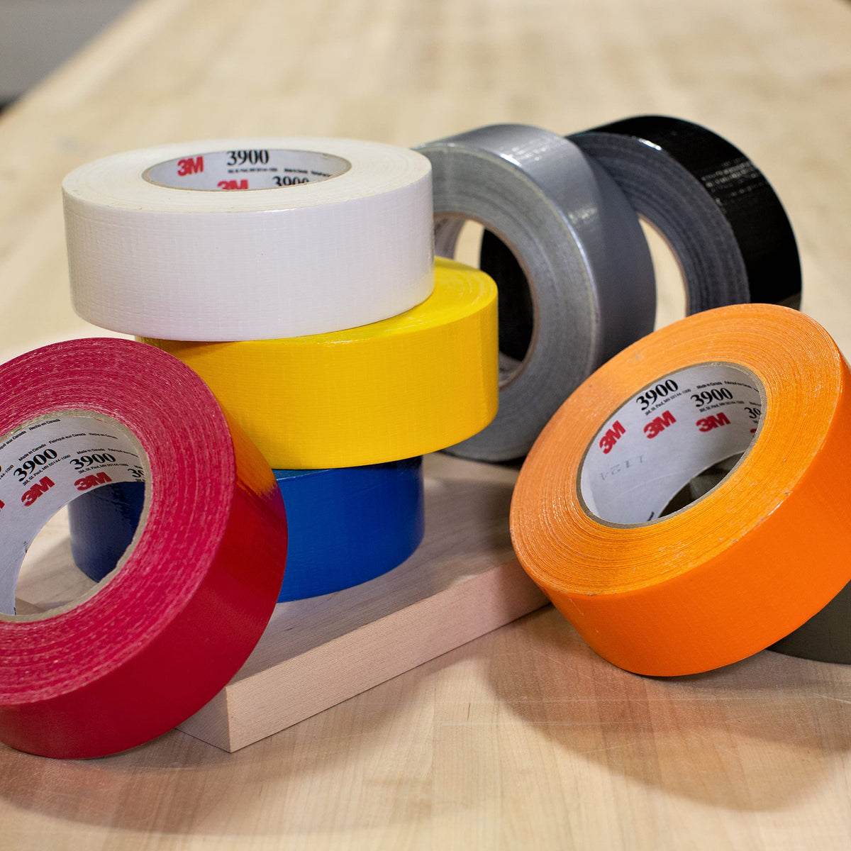 3M Multi-Purpose Duct Tape 3900, Yellow Color, General Purpose, Rubber Adhesive, Water Resistant, 48 mm x 54.8 m, 7.6 mil, 1 Roll 2 Inches Width x 60 Yards Length
