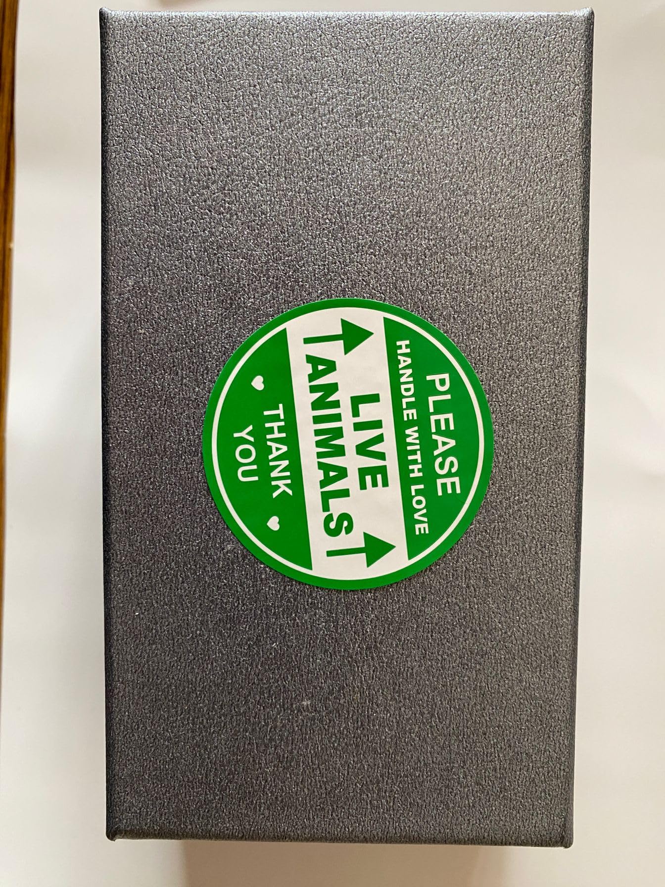 2 inch 300 PCS Green Live Animals Handle with Love Labels Stickers Shipping Mailing Cartons Envelops Adhesive Labels