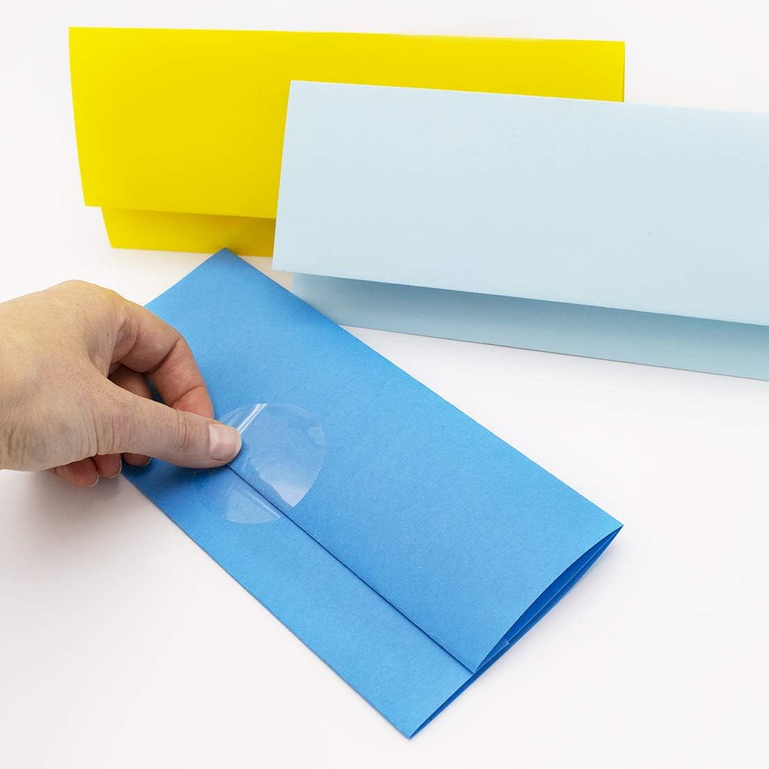 ChromaLabel 2 Inch Clear Round Stickers, 1000/Roll, Polystyrene, Ideal for Envelope Sealing, Shipping Packages, Library Supplies 2" Diameter