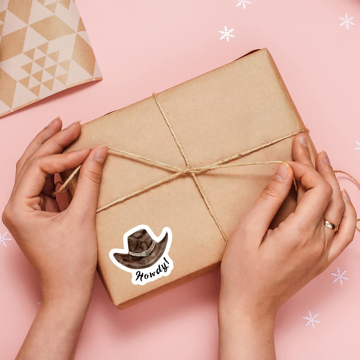 Cute Howdy Cowboy Hat Stickers,Funny Western Cowboy Hat Sticker for Howdy Party Western Themed Package Packaging 500 PCS