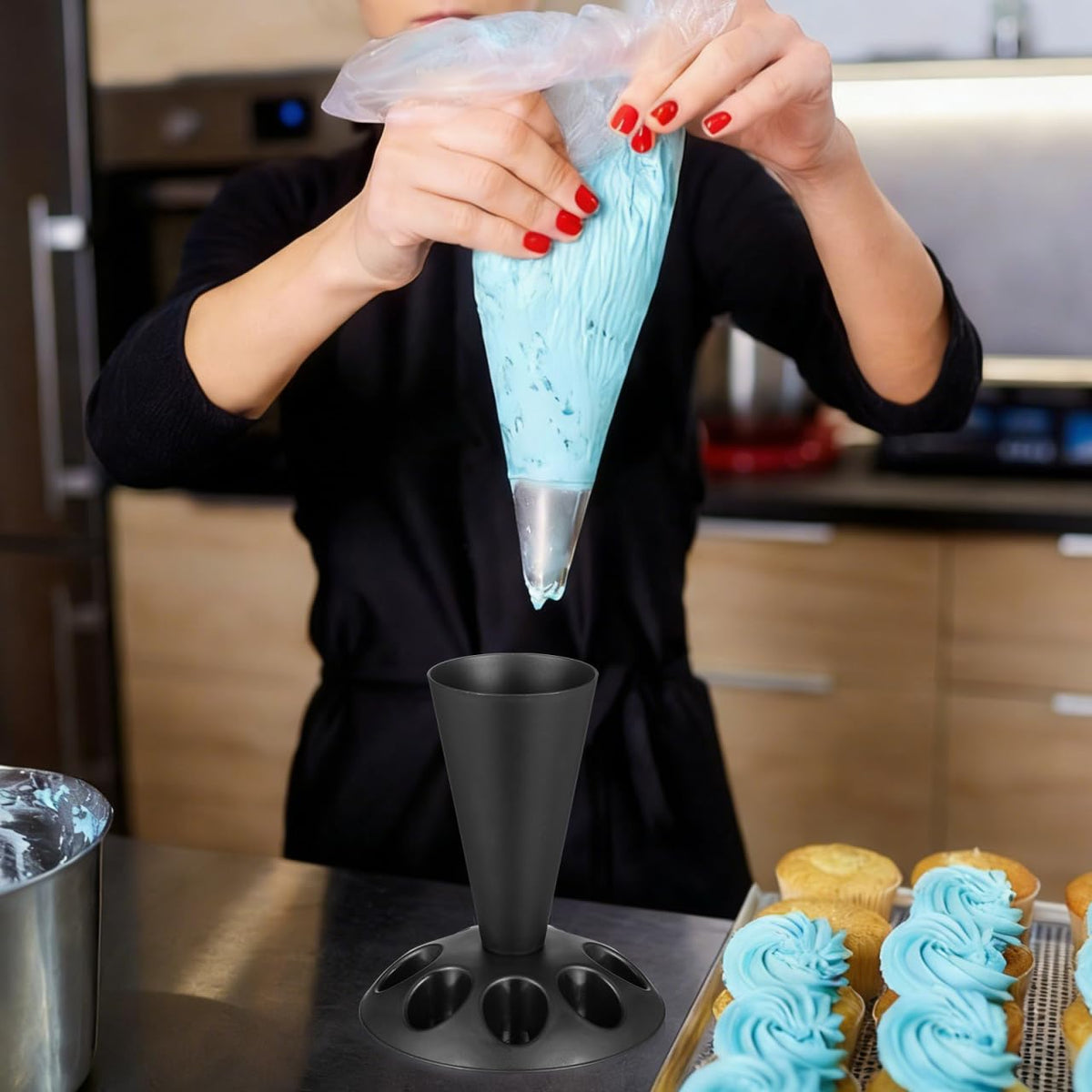 Hemobllo Piping Bag Holder Stand, Black Stainless Steel Pastry Rack with Nozzle Slots & Easy-Fill Design for Mess-Free Cake Decorating, for Home Bakers & Professionals 8.49x7.47 in