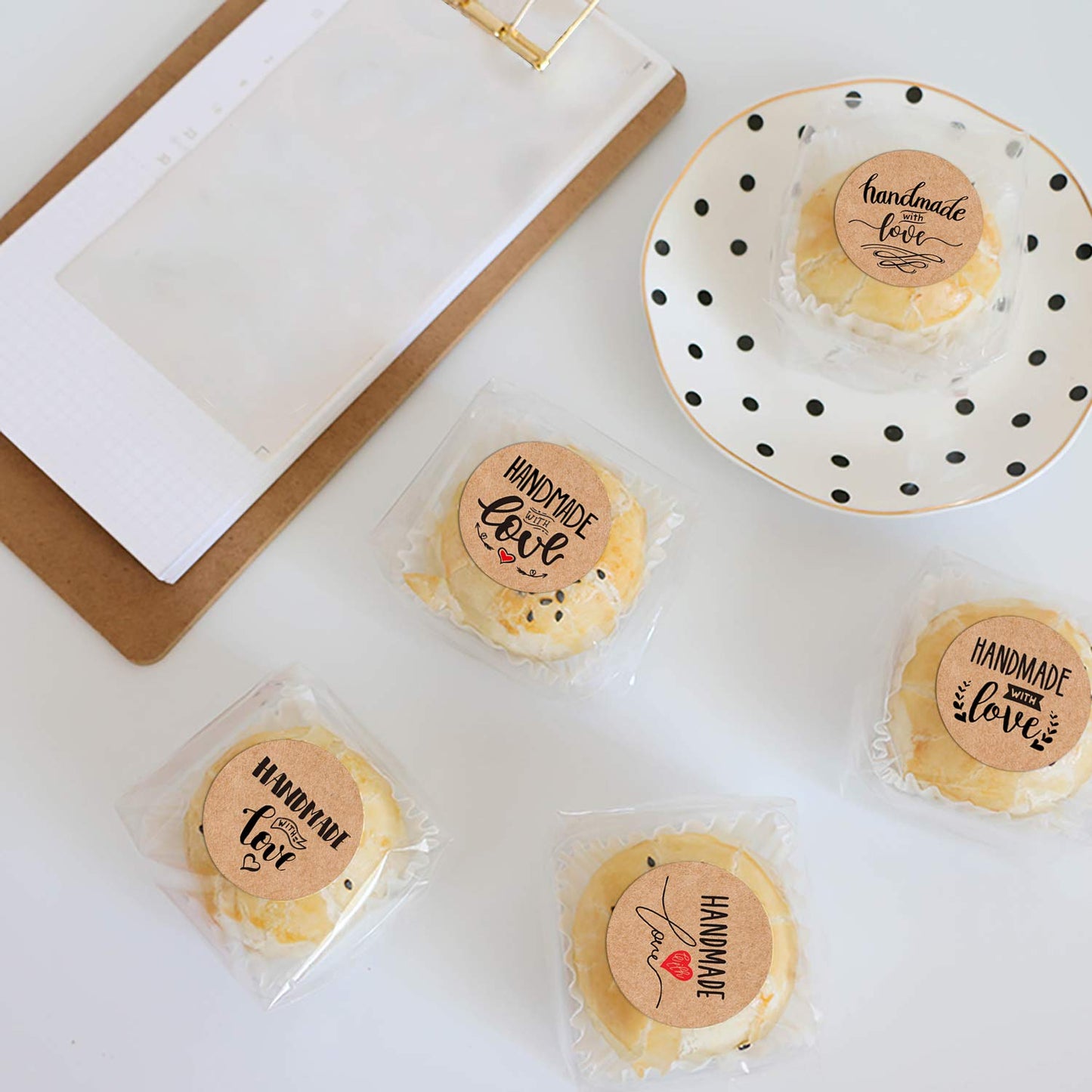 Handmade with Love Stickers, Handmade Packaging, Homemade with Love Stickers, Baked with Love Stickers, 6 Different Designs, 1.4 Inches, 500 Adhesive Labels Per Roll.