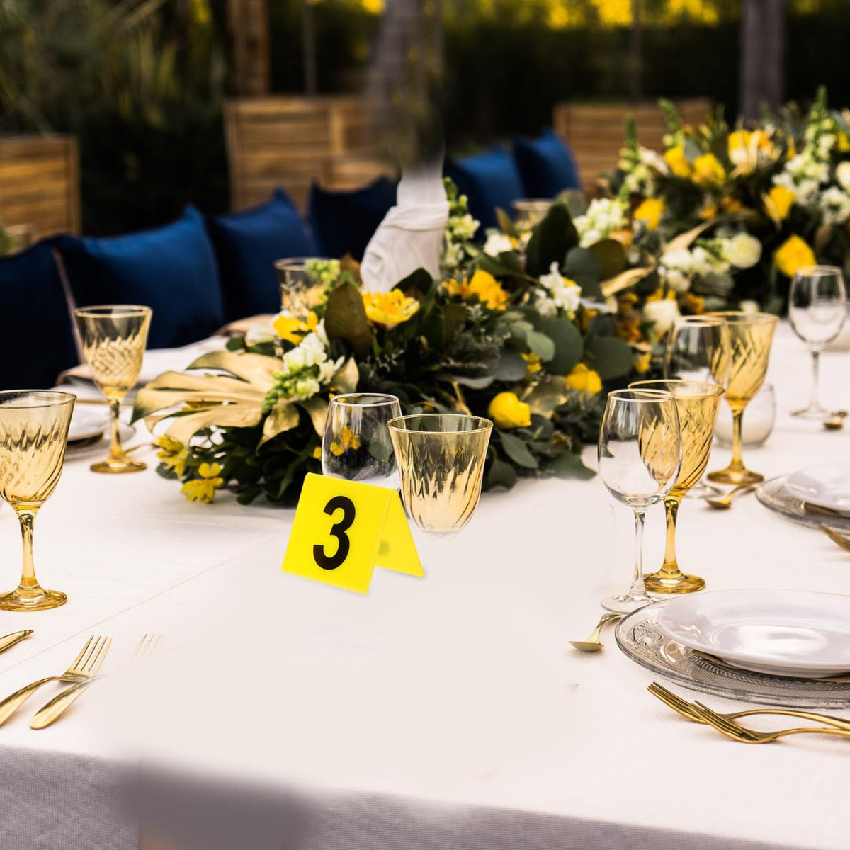 Cabilock Table Numbers from 1-10, Acrylic Double Side Numbered Table Tents