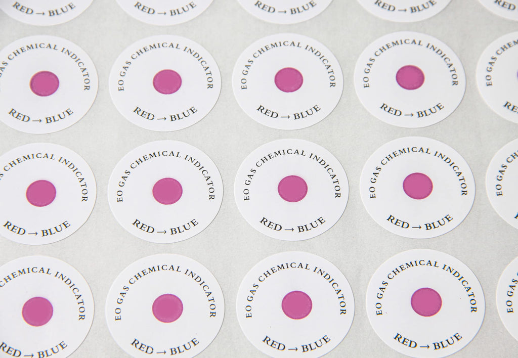 Sinicmed Ethylene Oxide sterilization indicator label sticker on sterilization pouch for effective sterilizer validation.