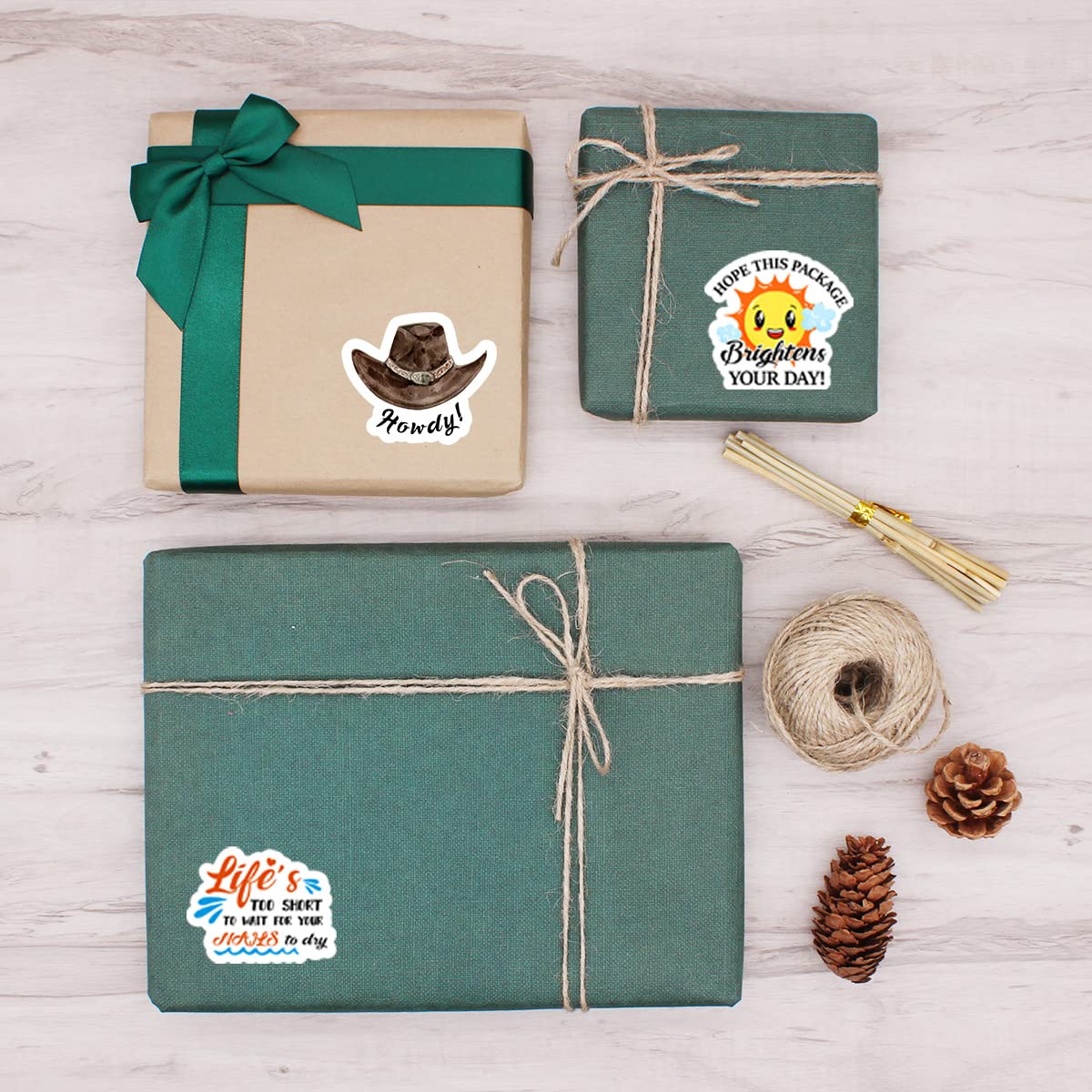 Cute Howdy Cowboy Hat Stickers,Funny Western Cowboy Hat Sticker for Howdy Party Western Themed Package Packaging 500 PCS