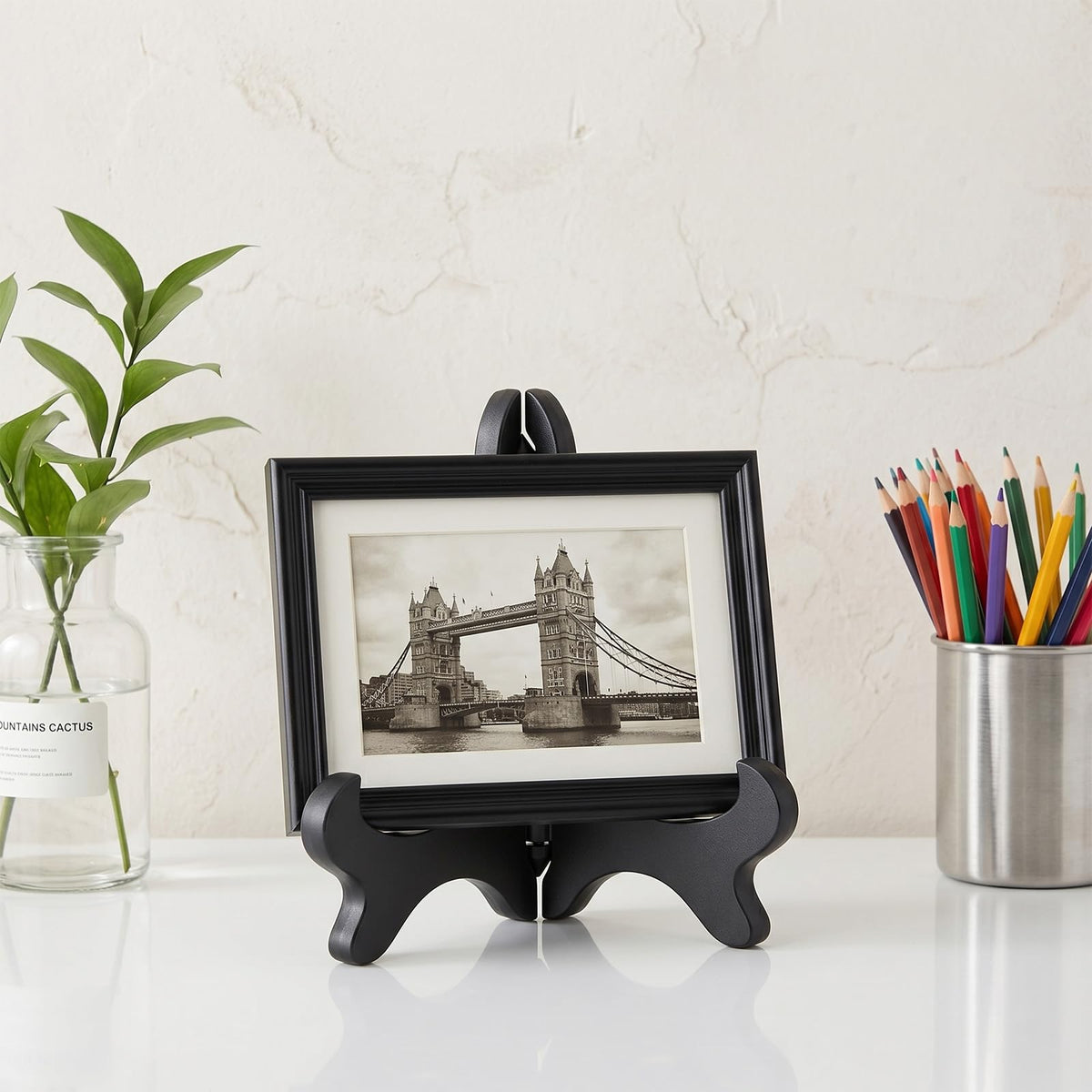 4 Pack Small Plate Holder for Display, Decorative Plate Stand