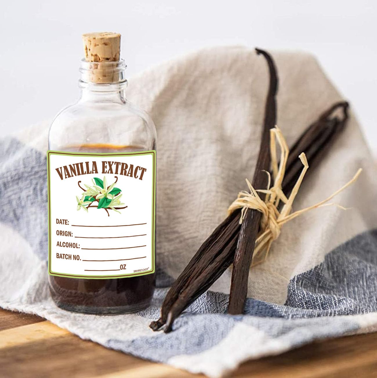 Christmas Vanilla Extract Labels Round Circle Gloss White Labels Homemade Vanilla Stickers for Handcrafted Vanilla Bottles, Gift,Kitchen Pantry,Jar,Organization 250pcs (3 Inch, Color2) 3 Inch