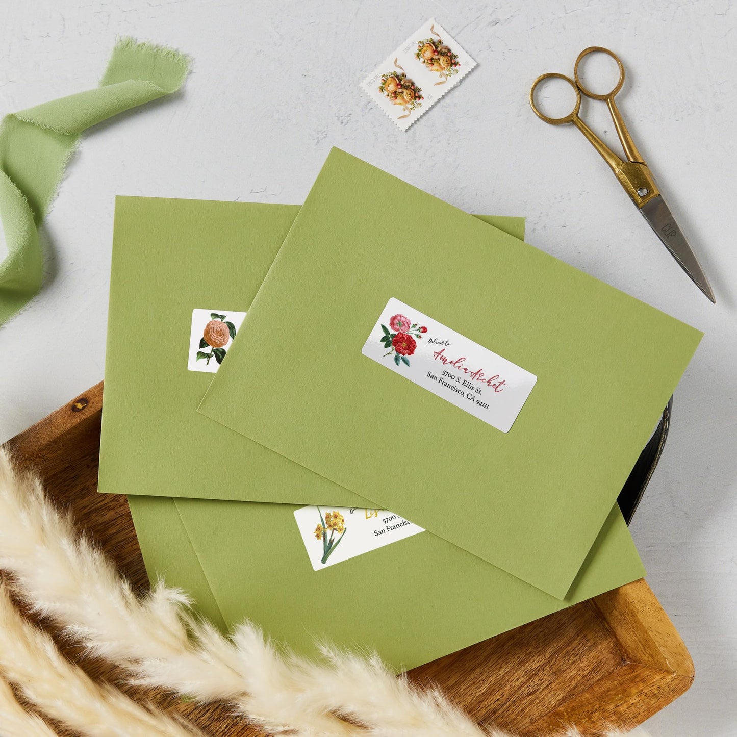 Avery Address Labels with Sure Feed and Easy Peel Technology, Glossy White Labels, 1" x 2-5/8", Permanent Adhesive, Laser/Inkjet, 300 Glossy Labels (6525) 300 labels 1" X 2-5/8"