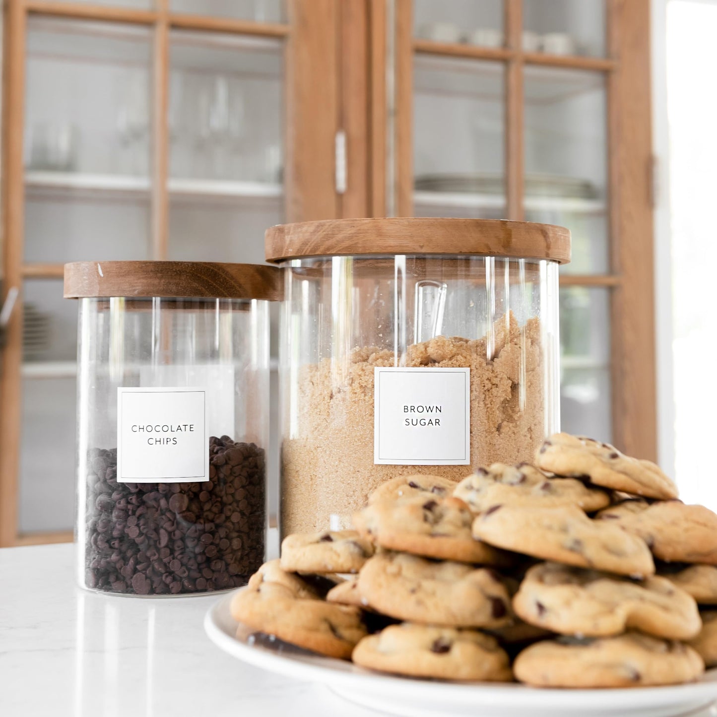 Pantry Labels for Food Containers, 156 Preprinted Kitchen Labels for Storage Bins and Glass Jars, Waterproof Removable Organizing Stickers for Food and Pantry Essentials Modern White Pantry Labels