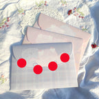 Red PARLAIM 1-inch round adhesive color-code dot stickers, ideal for labeling in office and classroom settings.