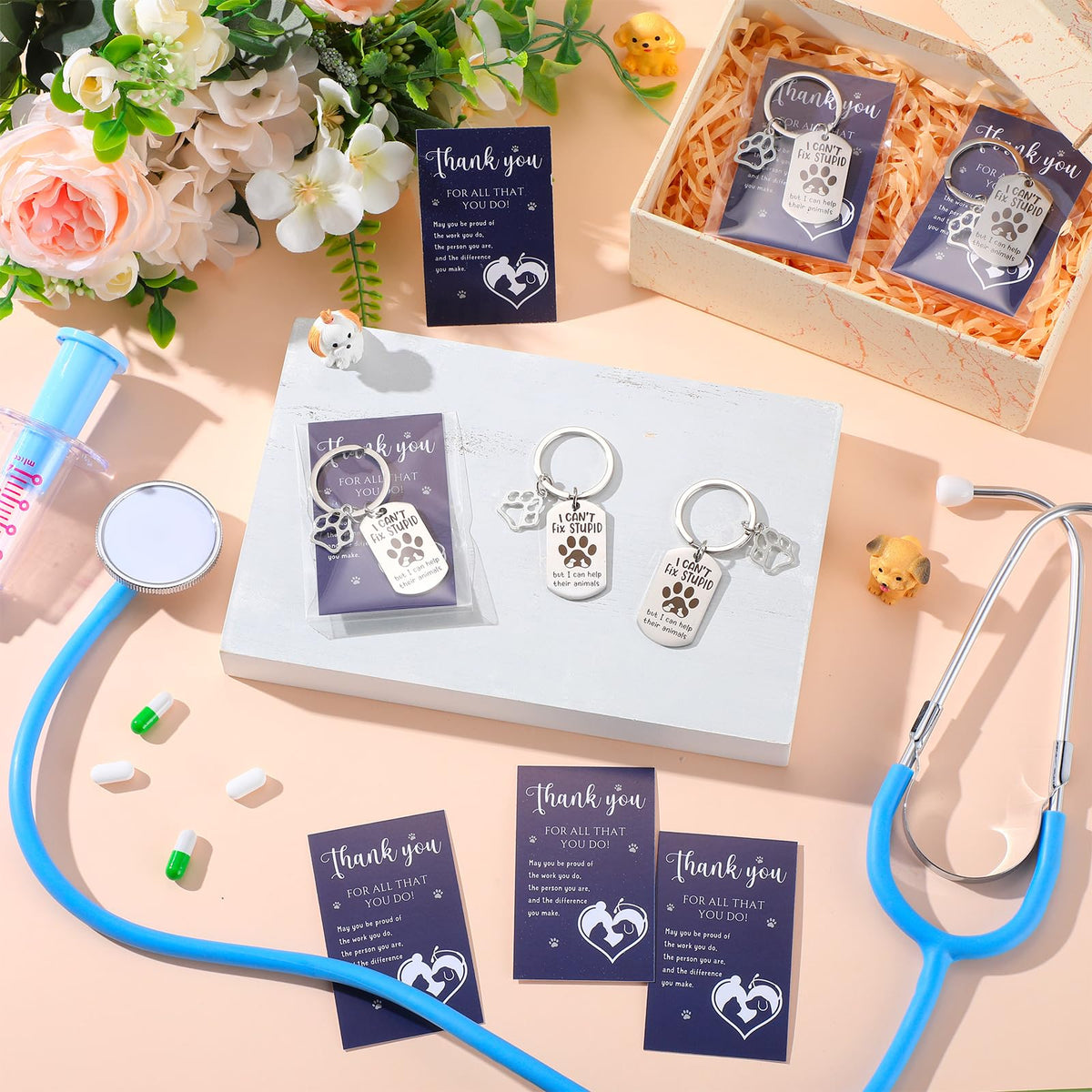 XunYee 15 Sets Vet Tech Week Gifts Bulk Veterinary Thank You Cards Keychain