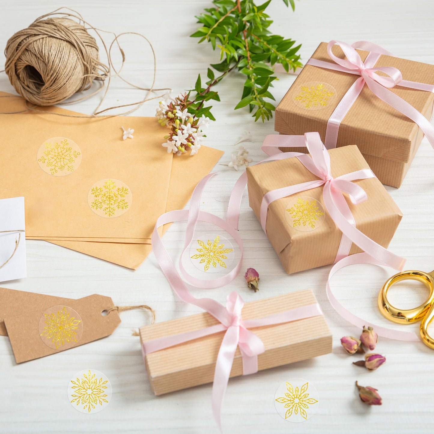 Lesnala 1000Pcs Gold Foil Snowflake Stickers Roll Clear Holographic Christmas Label Round Self Adhesive for Xmas Winter Envelopes Present Decor 8 Styles Golden