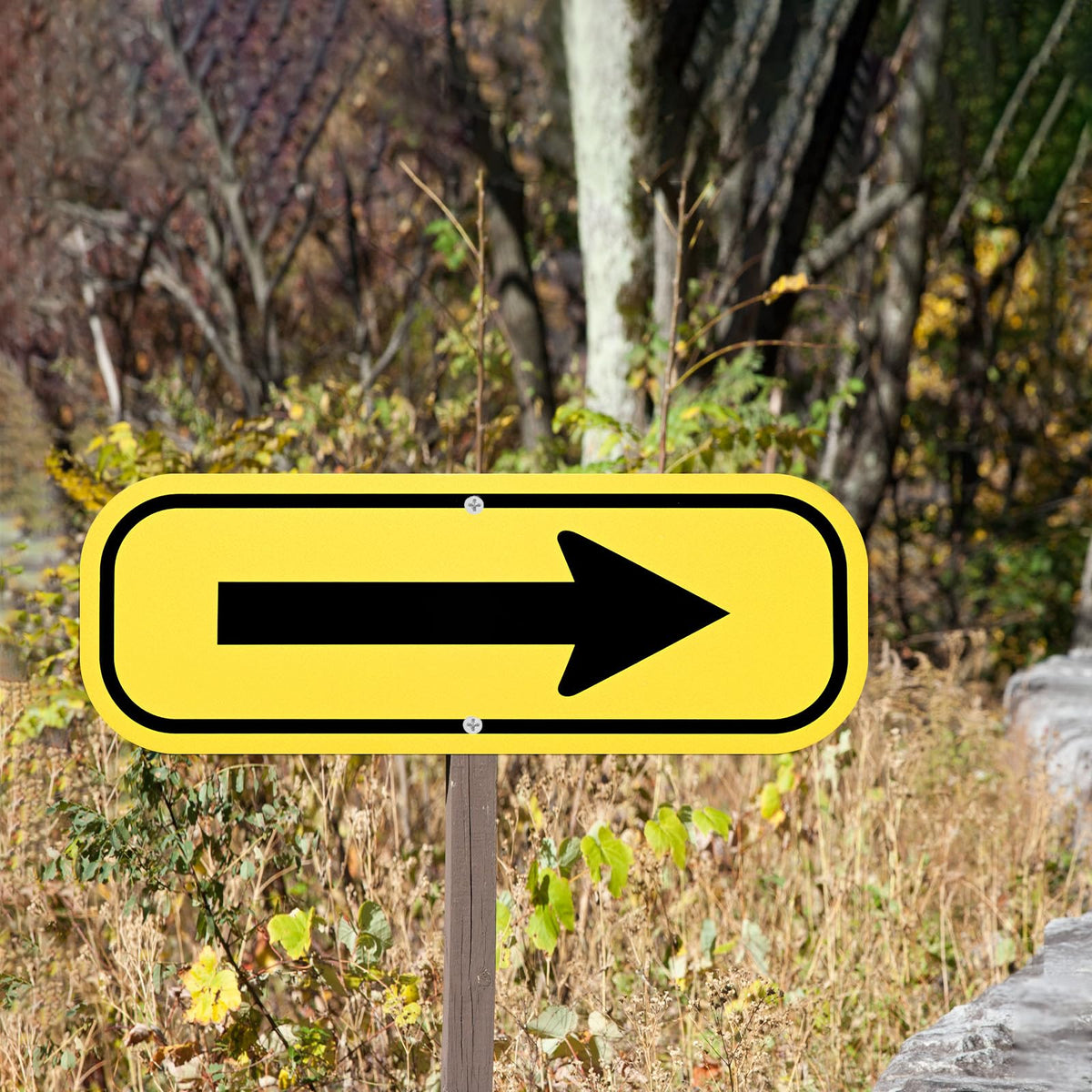 M METERXITY 4-Pack Black Arrow Signs 10x3.5" Aluminum, Yellow on Black Yellow/Black